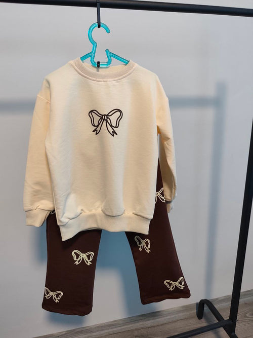 Fiyonk Desenli Kız Çocuk Takım