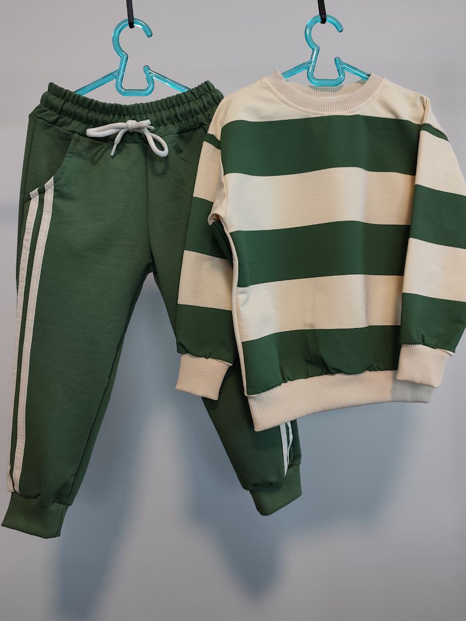 Yeşil Çizgili Erkek Çocuk Takım